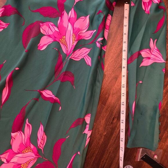 Maggy London Dress Womens 4 Green Pink Floral Midi Twist Front Long Sleeve NWT - Picture 3 of 12